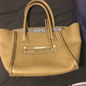 Olive green Steve Madden bag